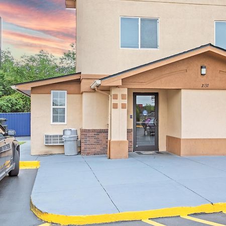 Super 8 By Wyndham Augusta Ft Eisenhower Area Esterno foto